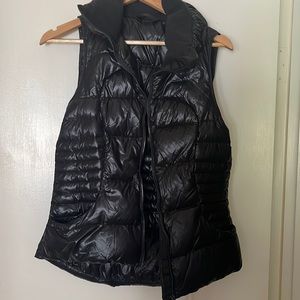 Lululemon shiny black puffy vest